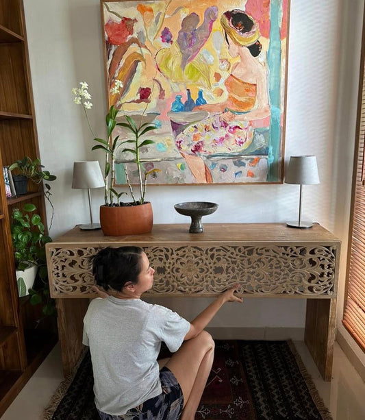 The "Artisan Console": Bringing Gallery Vibes to the Home