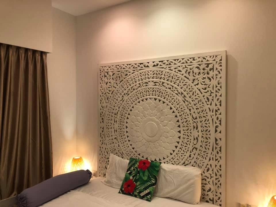 Carved Bed Headboard "Seruni"- White
