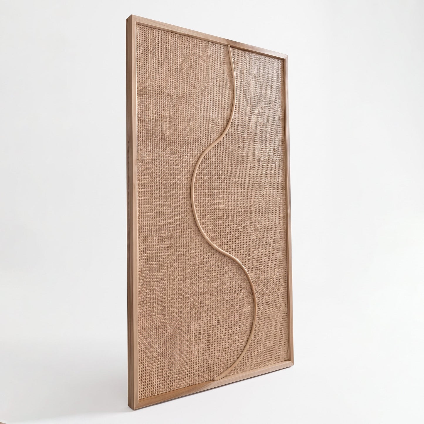 Handwoven Rattan Wall Panel 'Rimba' - 39 x 24inch