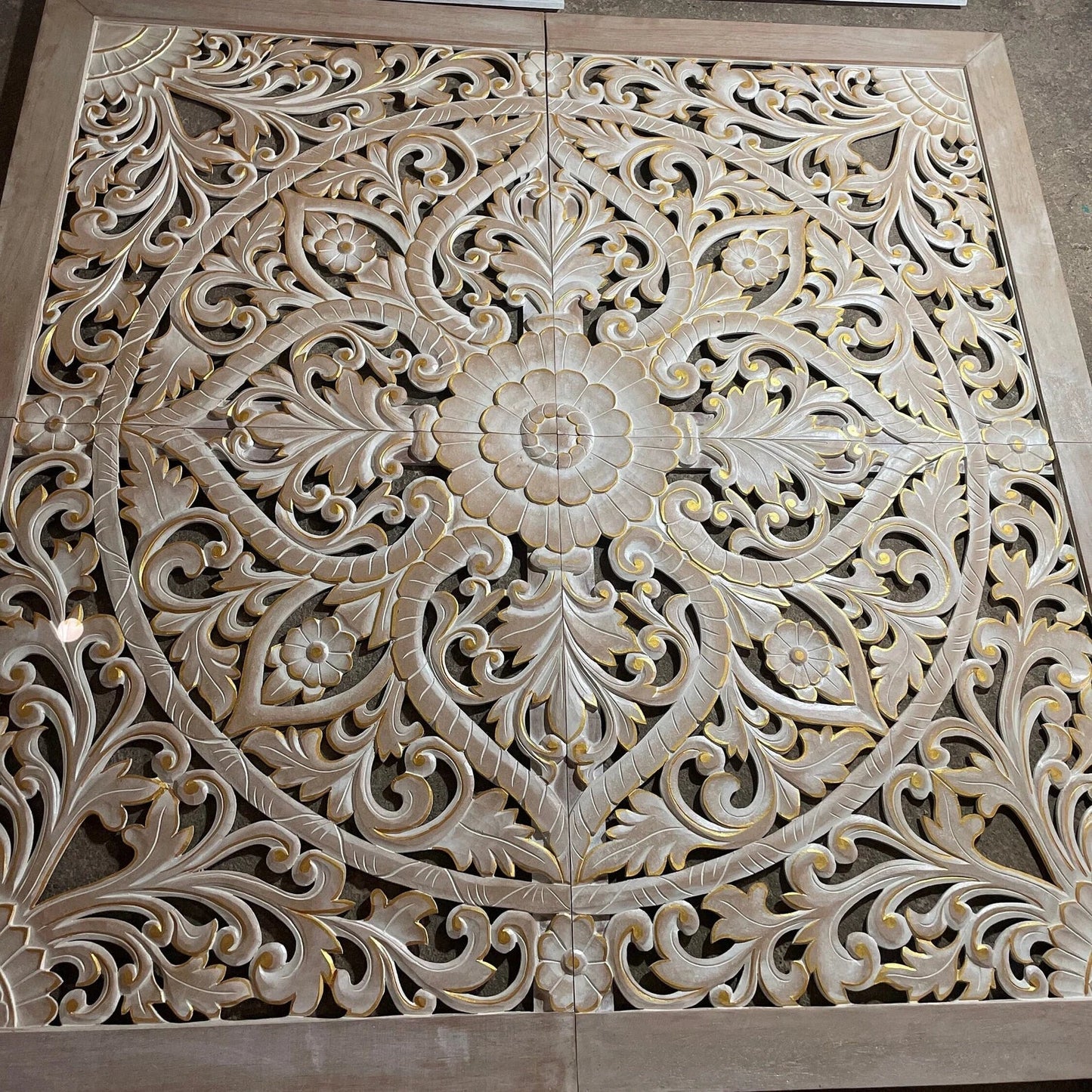 Carved Full Bed Headboard "Teratai"