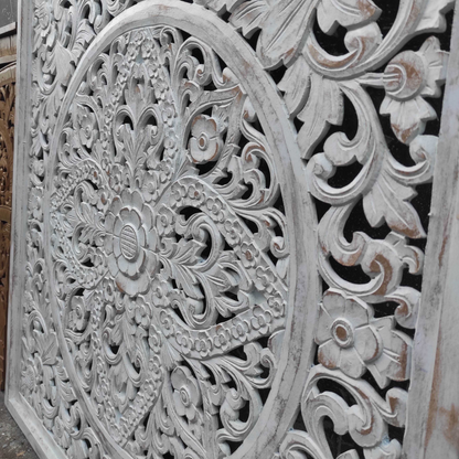 Carved Decorative Panel "Ceningan" - 40x40 inches - White Wash